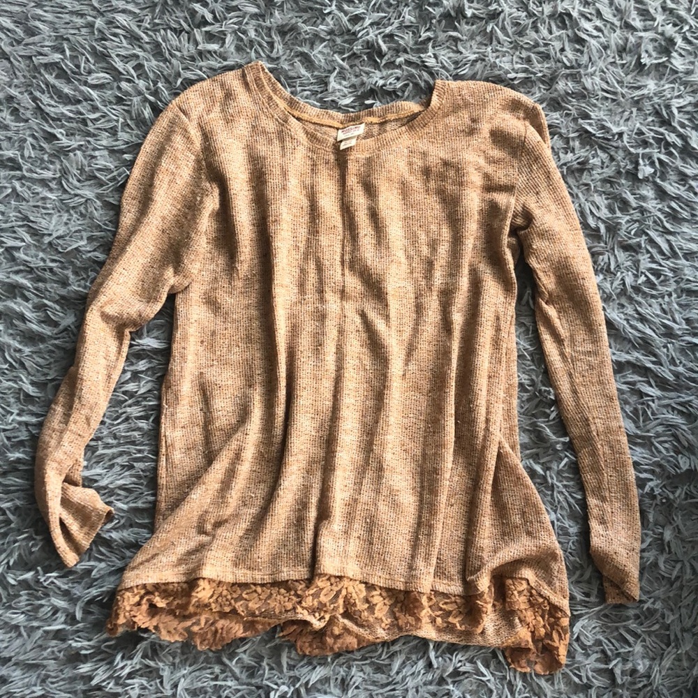 beige / tan thin sweater